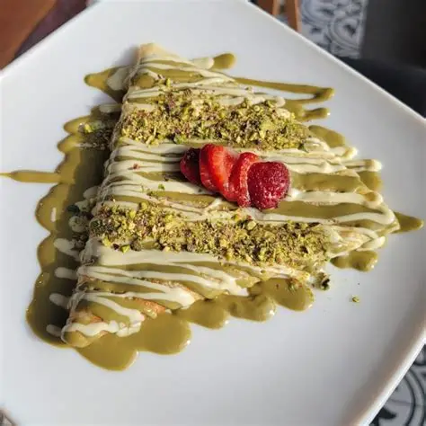 Crepe pistachio